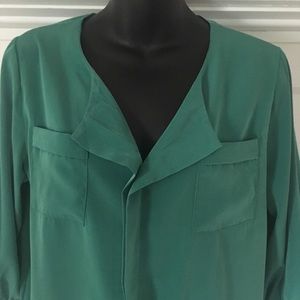 CYNTHIA ROWLEY hi-lo button down 3-4 sleeve blouse